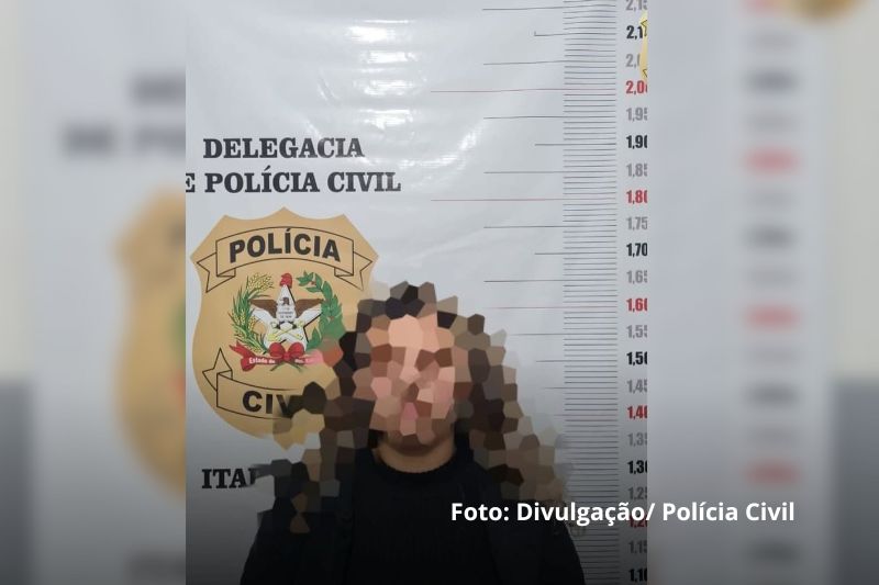 Polícia Civil de Itapoá prende mulher por tráfico de drogas