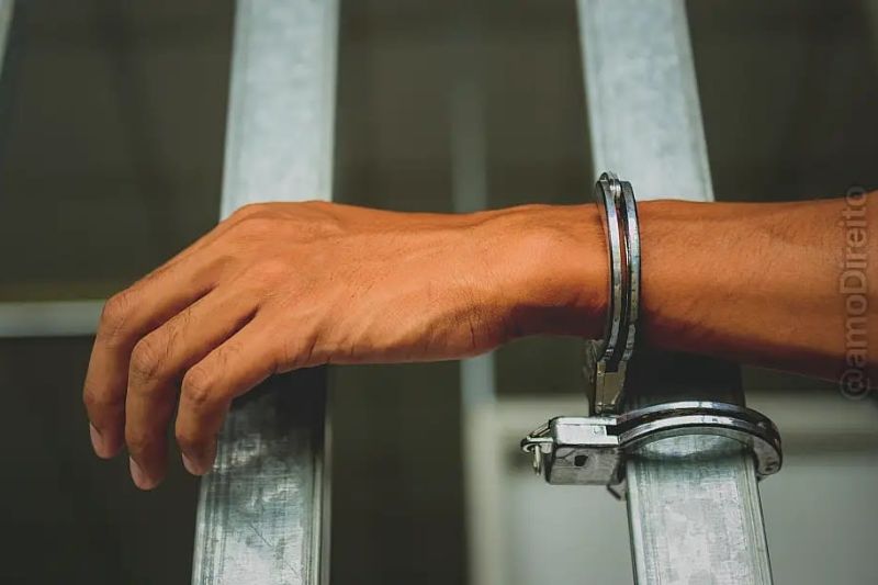 Homem é preso após furto em construção no Bairro Itapema do Norte