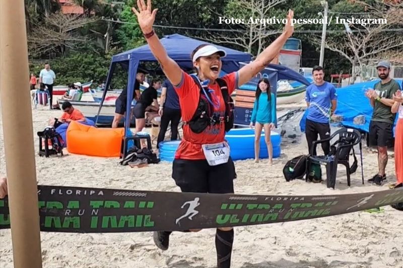 Professora de Itapoá comemora 10 anos na corrida com desafio de 75 km