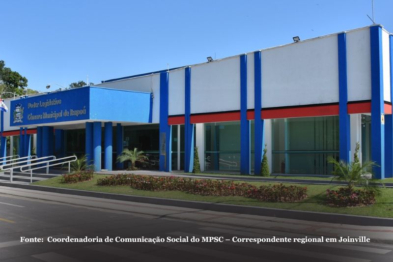 MPSC recomenda suspensão de adicionais indevidos pagos a servidor da Câmara de Vereadores de Itapoá