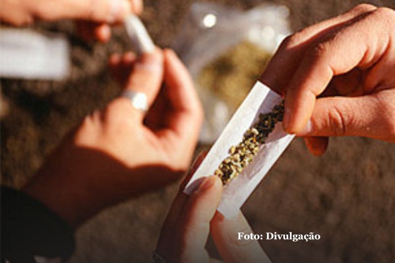 Santa Catarina já aplicou mais de 4 mil multas por uso de drogas em espaços públicos; Joinville lidera autuações