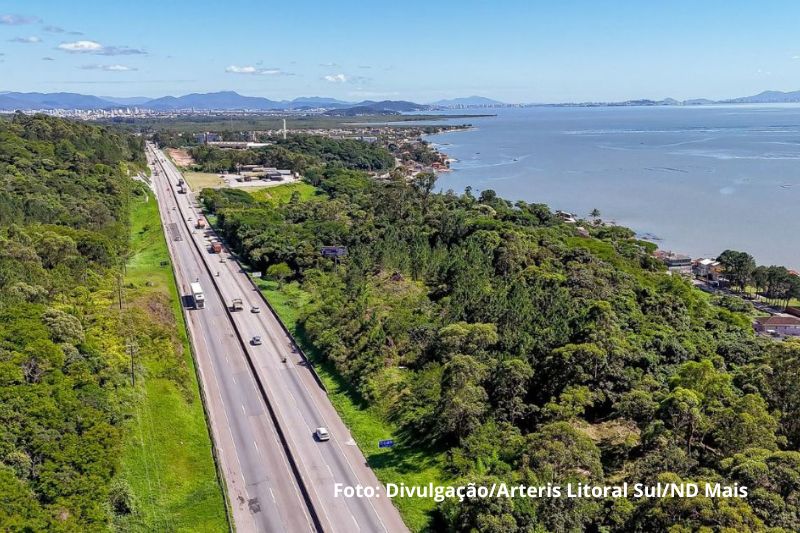 Feriado prolongado deve aumentar fluxo de veículos no Norte de SC e movimentar acesso ao litoral