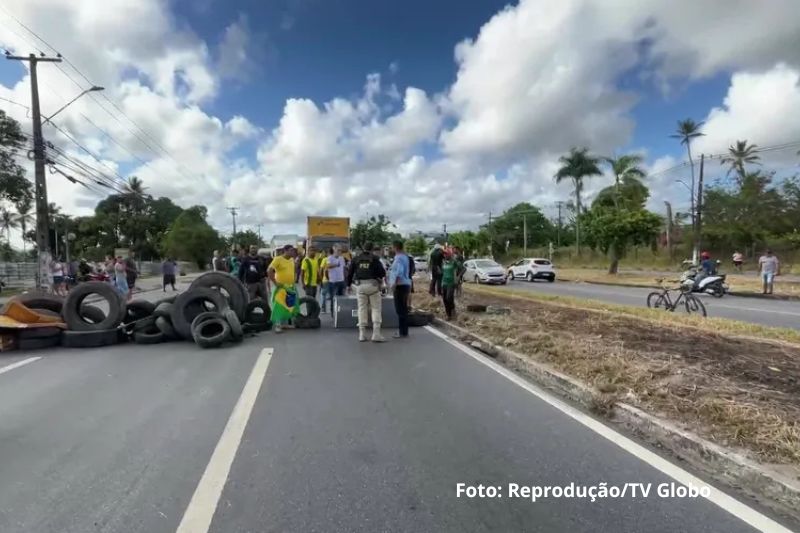Moradores de Garuva entram na fase de cobrança judicial por multas ligadas a bloqueios na BR-101