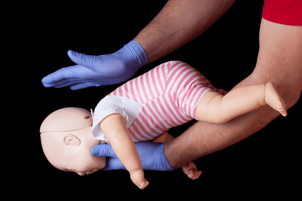 Curso gratuito em Itapoá ensina como agir em emergências com bebês