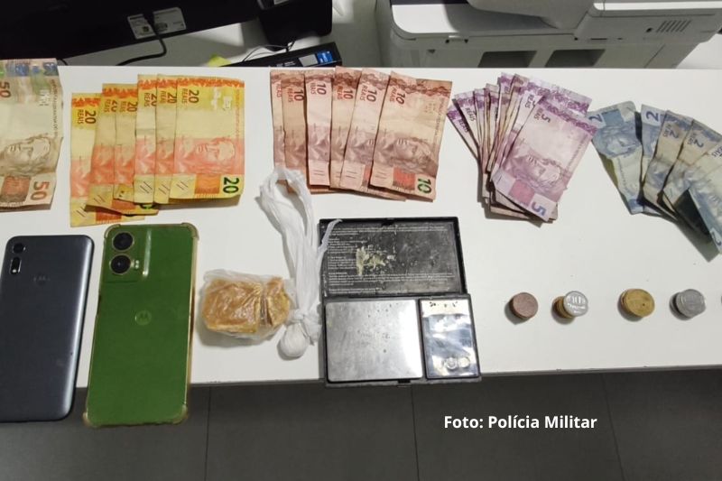 PM prende homem com crack, cocaína e balança de precisão em ronda em Itapoá