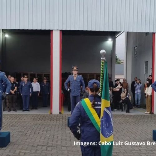 Bombeiros ganham novo comandante e moto aquática