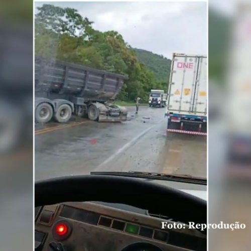 Caminhoneiro perde a vida em acidente na SC-416 em Garuva