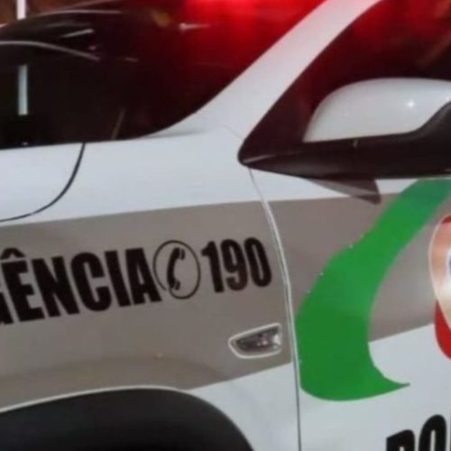 Homem quebra portas de unidade de saúde em Itapoá após discordar de atendimento
