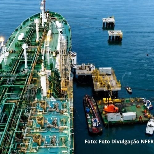 Terminal flutuante de gás em Santa Catarina será arrendado pela J&F