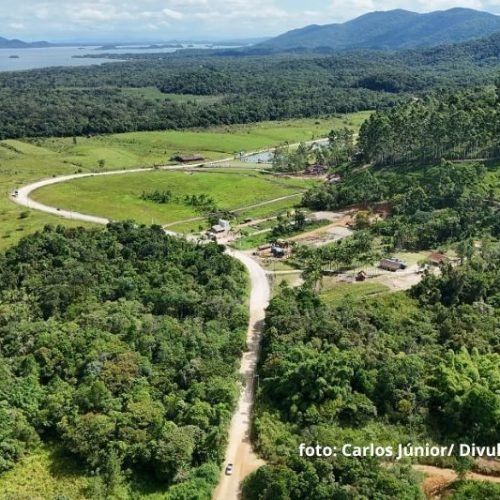 Itapoá e Vila da Glória: depois de 10 anos, pavimentação ganha novo capítulo