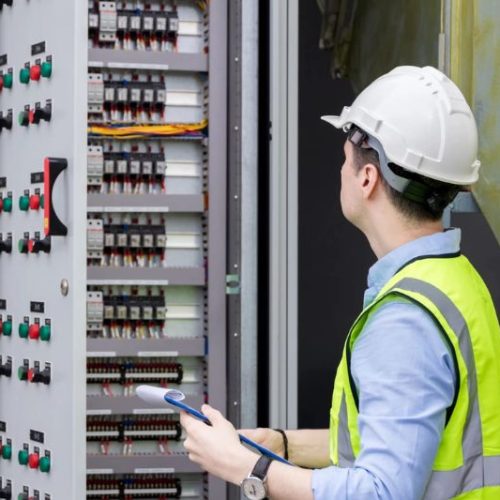 Itapoá abre processo seletivo para engenheiro eletricista com salário de R$ 4,7 mil