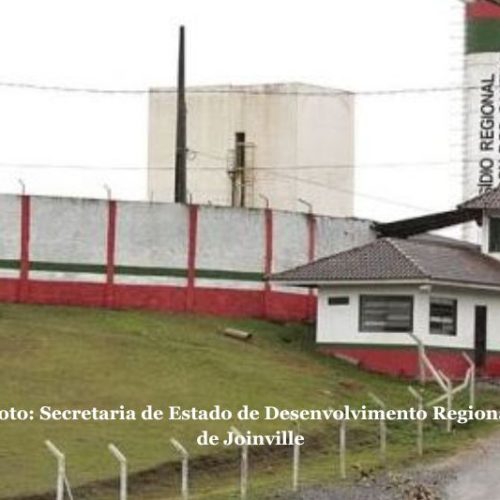 Megaoperação em Joinville prende 19 pessoas por envolvimento em esquema de contrabando de eletrônicos dentro do sistema prisional