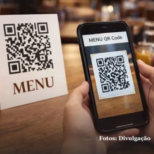 Nova lei em Santa Catarina proíbe cardápio apenas por QR Code em bares, restaurantes e hotéis
