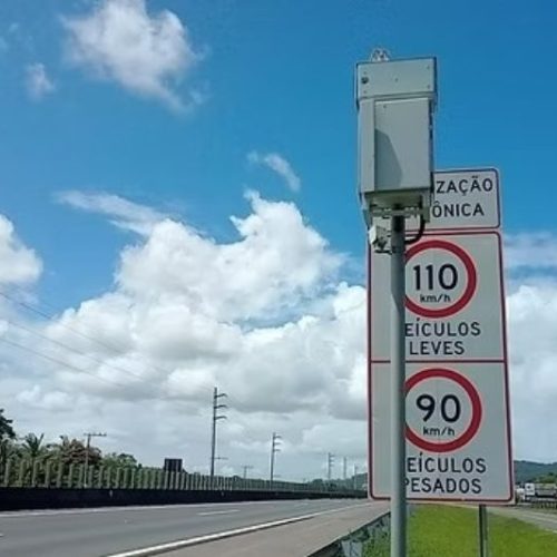 Novos radares entram em operação nas BRs 101 e 376 com foco na segurança de motoristas
