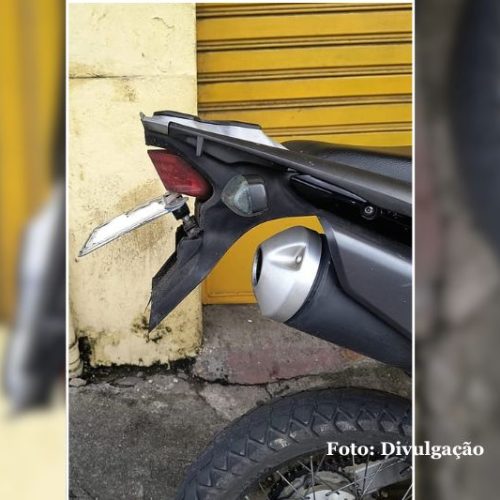 Polícia Militar de Itapoá flagra condutas perigosas no trânsito e realiza duas abordagens após tentativas de fuga