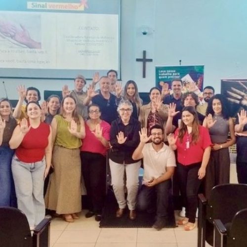 Sinal Vermelho’ chega às comarcas do Norte para fortalecer rede de apoio às mulheres