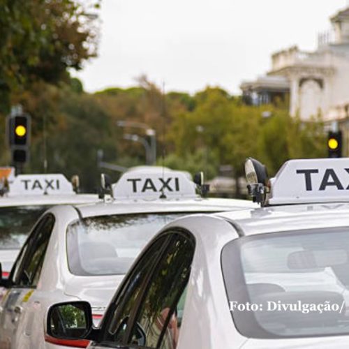 Taxistas de Itapoá devem agendar vistoria obrigatória entre setembro e outubro